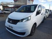 2017 MITSUBISHI DELICA VAN