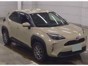 2022 TOYOTA YARIS CROSS