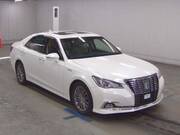 2015 TOYOTA CROWN HYBRID