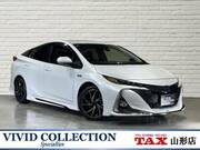 2020 TOYOTA PRIUS PHV