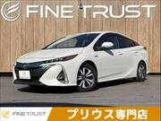 2017 TOYOTA PRIUS PHV