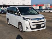 2022 TOYOTA NOAH
