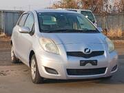 2008 TOYOTA VITZ F