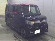 2018 HONDA N-BOX CUSTOM