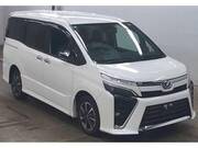 2018 TOYOTA VOXY