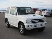 2006 MITSUBISHI PAJERO MINI