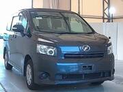2009 TOYOTA VOXY X