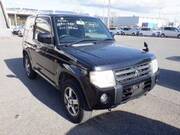 2009 MITSUBISHI PAJERO MINI XR