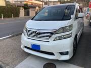 2009 TOYOTA VELLFIRE