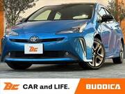 2019 TOYOTA PRIUS