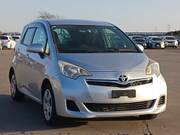 2011 TOYOTA RACTIS X