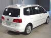 VOLKSWAGEN GOLF TOURAN