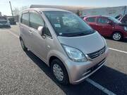 2009 DAIHATSU MOVE L
