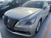 2015 TOYOTA CROWN HYBRID