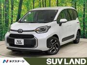 2025 TOYOTA SIENTA