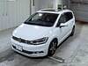 VOLKSWAGEN GOLF TOURAN