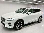 2023 VOLVO XC60