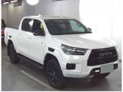 2023 TOYOTA HILUX