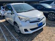 2011 TOYOTA RACTIS G