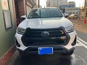 2020 TOYOTA HILUX Z