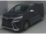 2019 TOYOTA VOXY