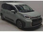 2023 TOYOTA SIENTA