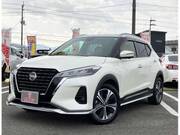 2021 NISSAN KICKS