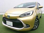 2022 TOYOTA AQUA