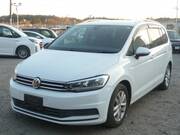 2017 VOLKSWAGEN GOLF TOURAN