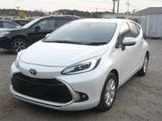 2023 TOYOTA AQUA