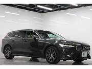 2019 VOLVO V60
