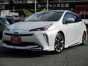 2020 TOYOTA PRIUS