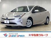 2016 TOYOTA PRIUS S