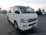 2009 TOYOTA HIACE VAN