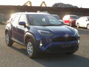 2022 TOYOTA YARIS CROSS