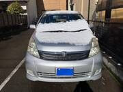 2005 TOYOTA ISIS PLATANA