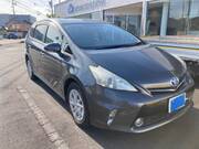 2013 TOYOTA PRIUS ALPHA S