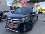 2017 TOYOTA NOAH