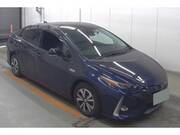 2020 TOYOTA PRIUS PHV