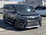 2018 TOYOTA VOXY