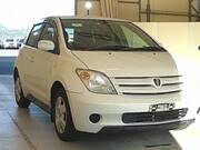 2005 TOYOTA IST 1.3F