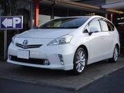 2012 TOYOTA PRIUS ALPHA