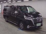 2022 TOYOTA GRANACE