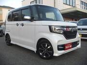 2018 HONDA N-BOX CUSTOM