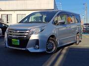 2017 TOYOTA NOAH