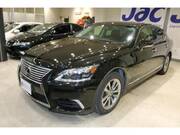 2013 LEXUS LS