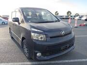 2007 TOYOTA VOXY ZS