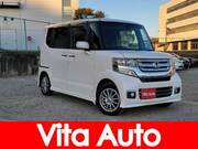 2016 HONDA N-BOX CUSTOM