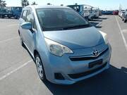 2013 TOYOTA RACTIS X