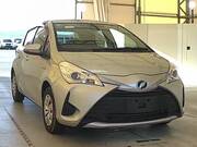 2017 TOYOTA VITZ